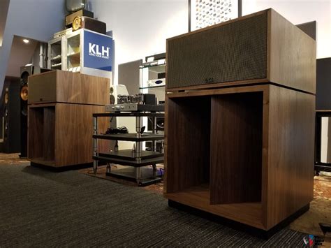 Klipsch La Scala Al Floorstanding Speakers American Walnut Finish