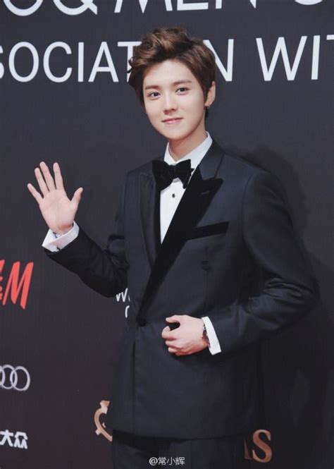 Singer Idol Luge Exo Luhan Luhan Exo Gq Men Korean Bands Gq