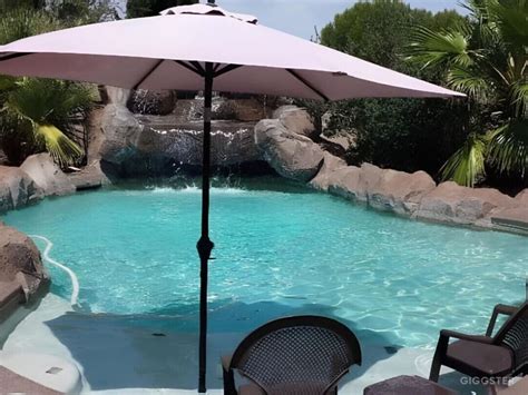 Waterfall Pool Hot Tub Firepit And Party Lawn Rent This Location On Giggster