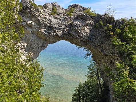 Solve Arch Rock On Mackinac Island Jigsaw Puzzle Online With Pieces