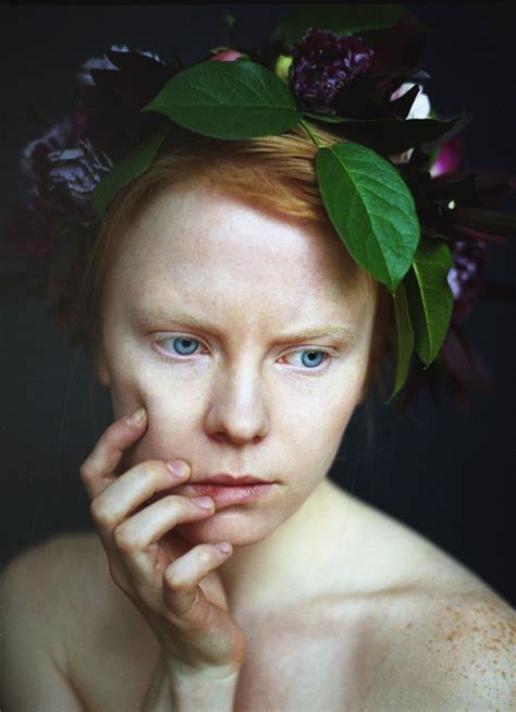 Pin By Almadiana Silva Amado On Crowned With Flowers Redheads Ginger