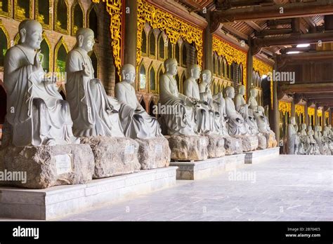 Arhat statues at Bai Dinh Temple (Chua Bai Dinh), Gia Vien District ...