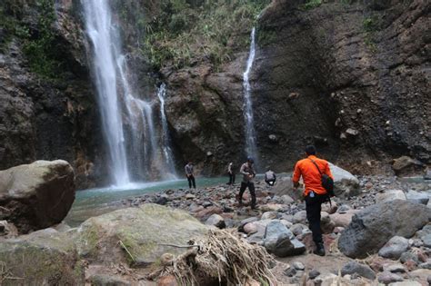 Penyebab Banjir Bandang Di Air Terjun Dua Warna Harus Diselidiki