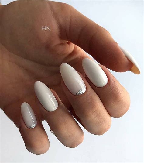 80 Pretty Natural Acrylic Oval Nails Design Ideas Oval Acrylic