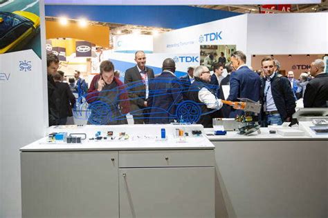 Electronica Semicon Europa Trade Fair Texas Instruments Bei Der