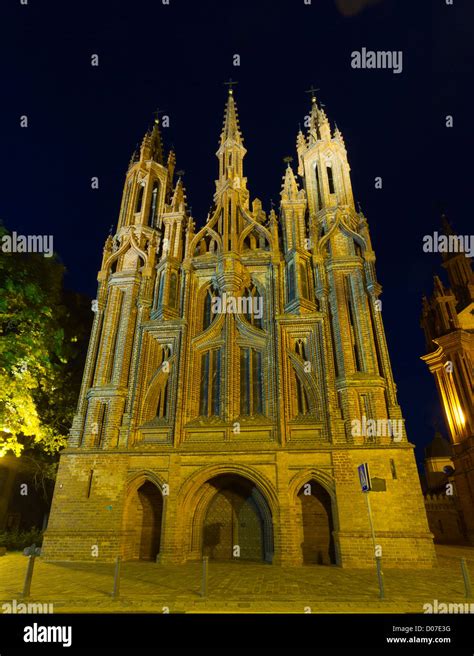 St Anne S Church Vilnius Lithuania Stock Photo Alamy