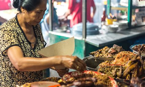 10 Tempat Wisata Kuliner Malam di Malang yang Legendaris dan Enak ...