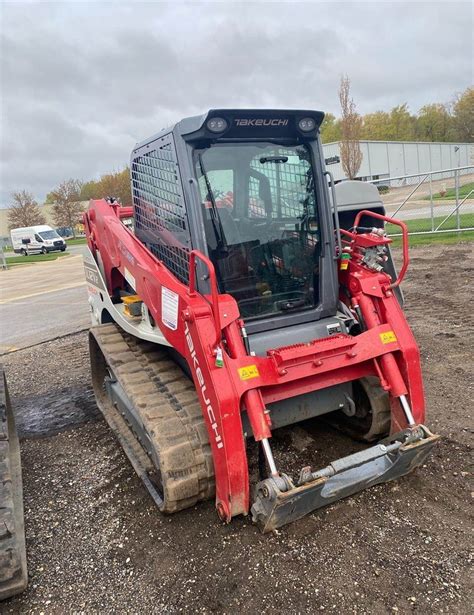 Takeuchi TL12V2 Sn 412005697 Skid Steer Loaders Construction