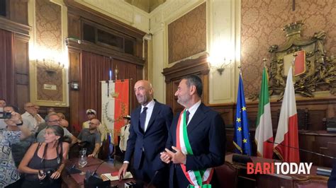 Vito Leccese Proclamato Sindaco Di Bari Il Passaggio Di Fascia Con