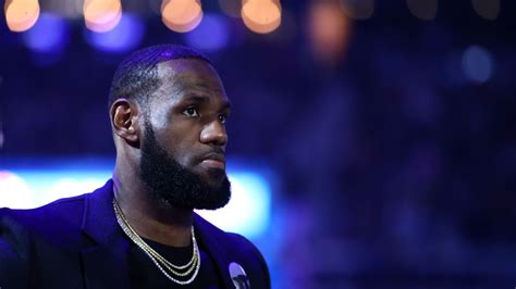 Lebron James No Sex And No Fans But The Beer Is Flowing Fast In The Nba Bubble Cnn