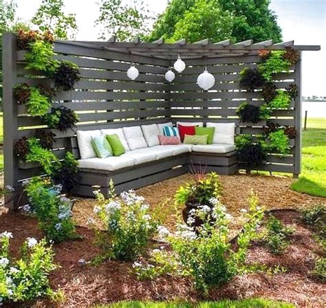 50 Stunning Backyard Privacy Fence Decoration Ideas On A Budget