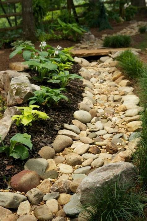 Dry Creek Bed How To Install One In Your Backyard Diy Projects For