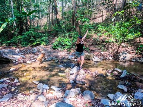 Pai - Hike to Mae Yen waterfalls - Weirdos Abroad