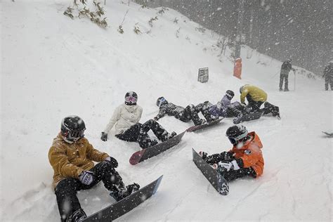 星野tomamu滑雪度假村 專業滑雪教練 課程35多日｜北海道 星野滑雪場 限定 探雪者滑雪學校 日本最專業的台灣滑雪學校 ，讓