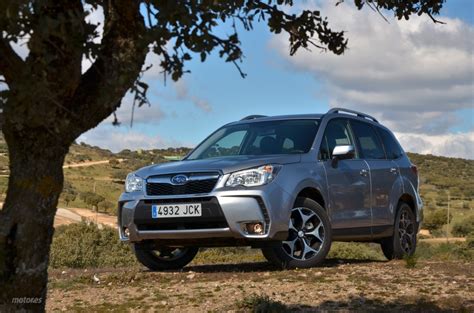 Presentación Subaru Forester Boxer Diesel Lineartronic motor