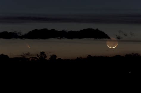 Comet Pan Starrs And Crescent Moon James Powers Sky Telescope