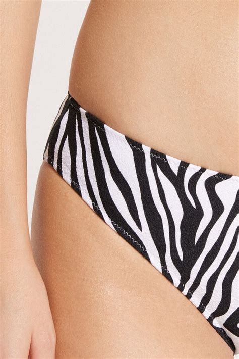 Slip Bikini Classico Zebra Senza Tempo Classico Donna Tezenis Saldi Tezenis Italia