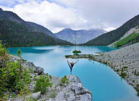 Joffre Lakes Hike Near Whistler – THE TRAVELING GYPSY