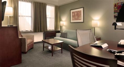 Club Quarters Hotel Midtown, New York City - Compare Deals