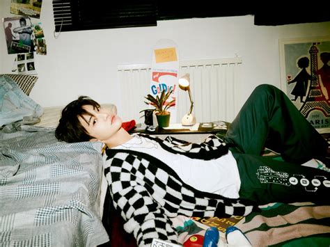 Update Nct Dreams Renjun And Jisung Get Playful In New Teasers For Hot Sauce Comeback