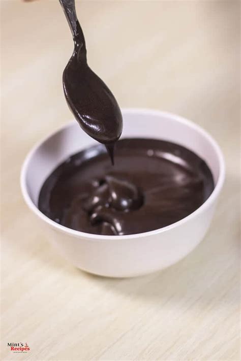 How To Make Chocolate Frosting Using Cocoa Powder - Mints Recipes