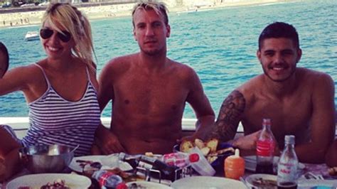 Maxi Lopez Forgives Former Team Mate Icardi After Psg Star Stole His