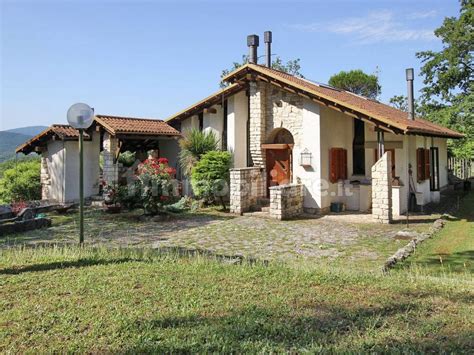 Vendita Villa Unifamiliare In Localit Pontorio Rocca Sinibalda Buono