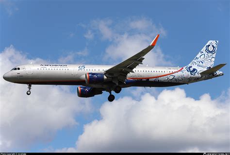 Ra Aeroflot Russian Airlines Airbus A Wl Photo By