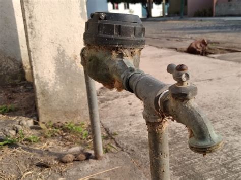 Este martes no tendrán agua 12 colonias de Manzanillo