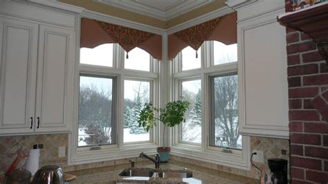 Shaped Kitchen Cornices With Solar Shades Traditional Kitchen Detroit By Exciting