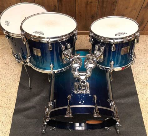 Yamaha Birch Custom Absolute Sea Blue Fade Drum Set 20 10 12 14FT...