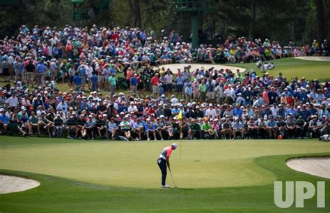 Photo Second Round Of The 2019 Masters Tournament In Augusta