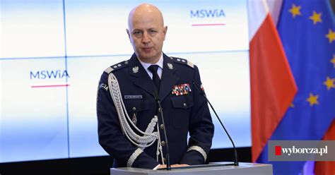 Gen Jaros Aw Szymczyk Komendant G Wny Policji Dostanie Podwy K