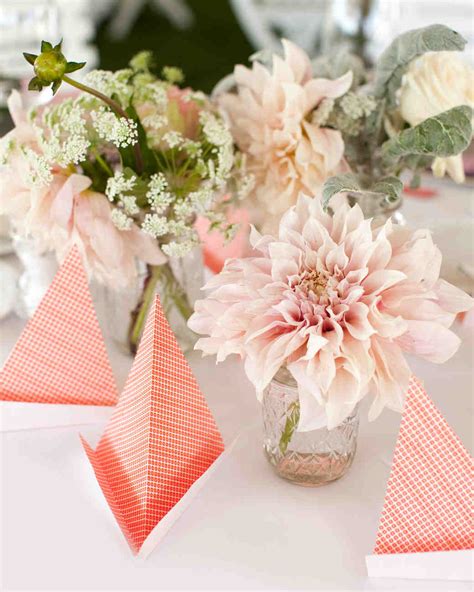 36 Simple Wedding Centerpieces Martha Stewart Weddings