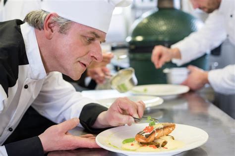 Les 10 Astuces De Chefs Pour Transformer Vos Plats Ordinaires En Chefs