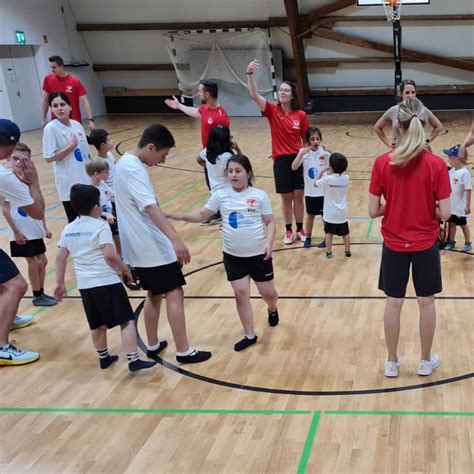 BewegteFerien Erfolgreiches Ferienprogramm für beeinträchtigte Kinder