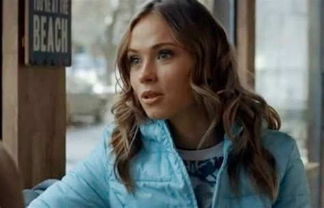 Сериал «Перекрёстки» (2016) - сюжет, актеры и роли, кадры из сериала