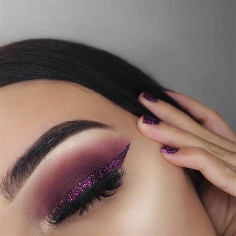 43 Glitzy NYE Makeup Ideas StayGlam No Eyeliner Makeup Glitter