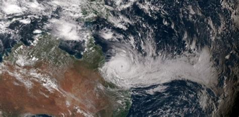 cyclone debbie Archives - Australian Geographic