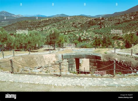 Mycenae Tomb Grave Circle Mycenae Is An Archaeological Site In Greece