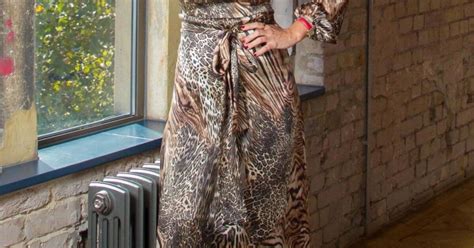 Tributes Pour In For Beloved Bowel Babe Deborah James