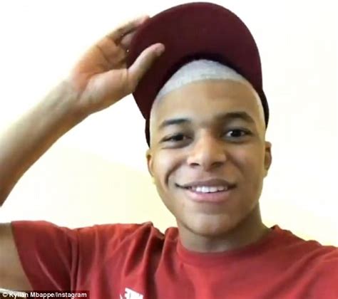 Psg Star Kylian Mbappe Reveals Bold New White Haircut Daily Mail Online