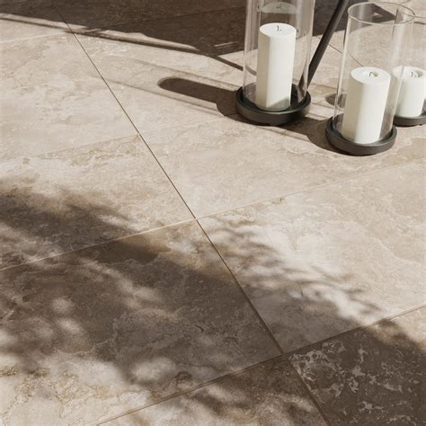 Suelo Exterior Efecto Piedra Beige Lakos 30x60 Cm ARTENS Leroy Merlin