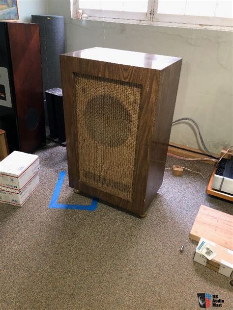 Tannoy Lsuhf15l Red With Tannoy Crossover 15 Ohms Orange Dustcap