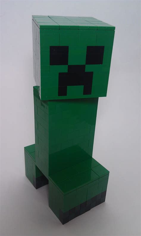 Lego Minecraft Creeper by ChuchithaTheChuChu on DeviantArt | Minecraft ...