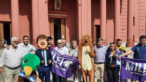 Molina Junto A Diputados De La Libertad Avanza