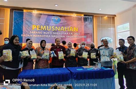 BNNP Jambi Musnahkan 10 7 Kg Sabu Dan Ribuan Pil Ekstasi Hasil