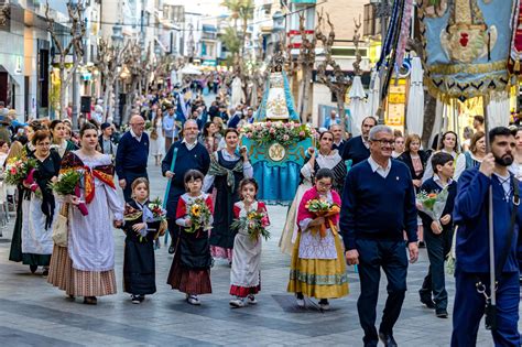 Ofrenda De Flores A La Mare De D U Del Sofratge