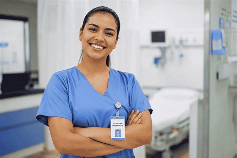 Quanto Ganha Um Tec Em Enfermagem - Quanto ganha um técnico em enfermagem? Veja salário, piso e áreas que ...