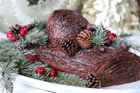 Baileys Yule Log Bûche de Noël Emi Cooks